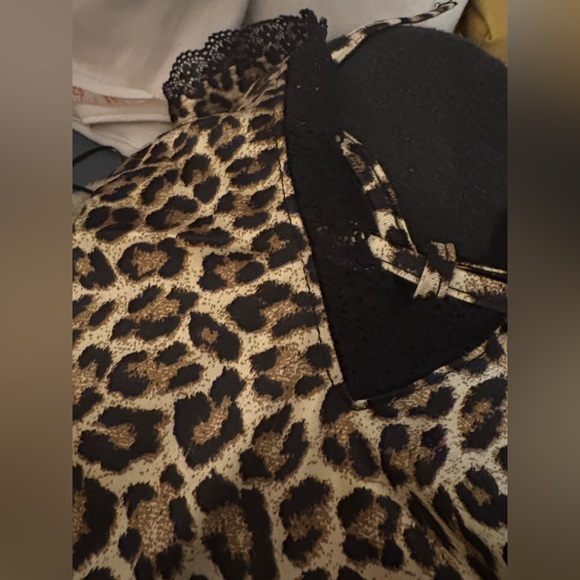 Thirty/Thirty Leopard Print Halter Top - Picture 5 of 5